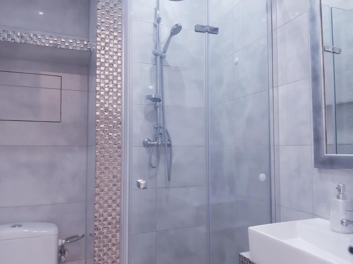 Na Grobli 20 Apartament Z Ogrodkiem ヴロツワフ エクステリア 写真