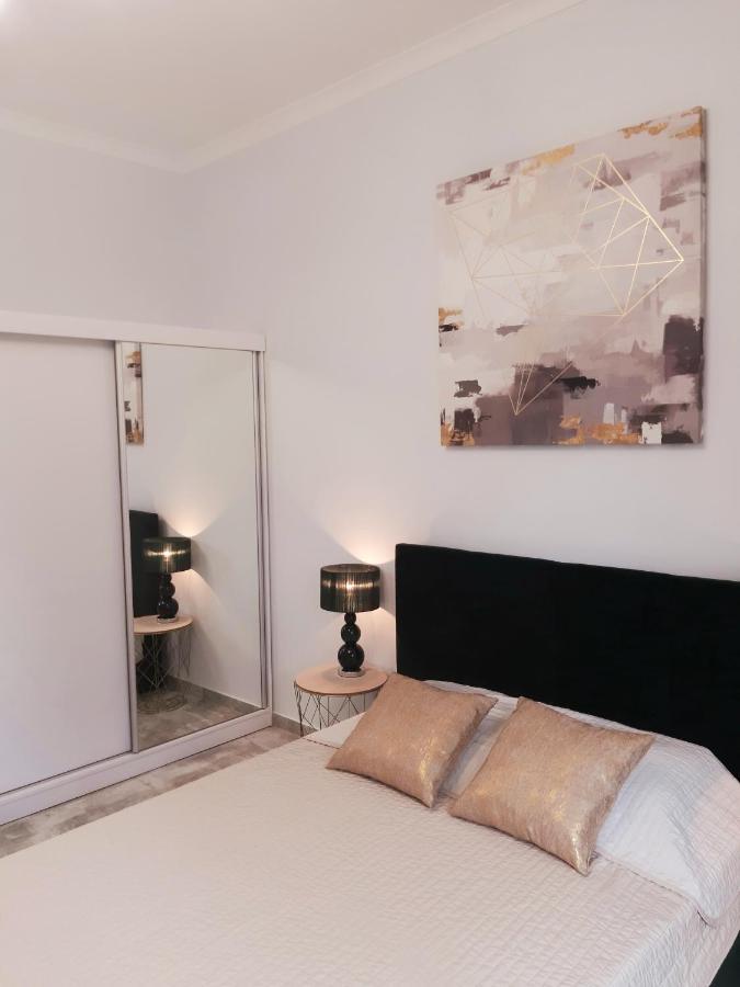 Na Grobli 20 Apartament Z Ogrodkiem ヴロツワフ エクステリア 写真