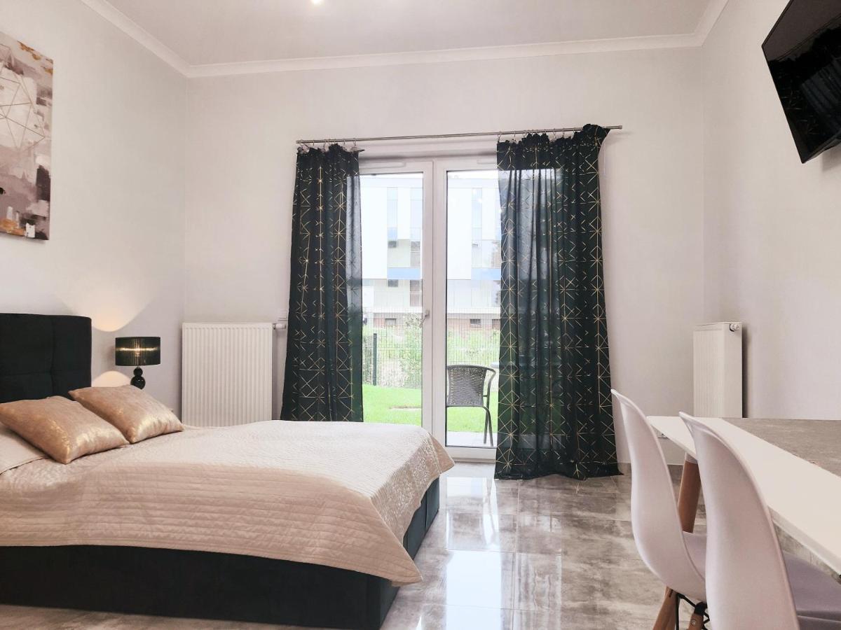 Na Grobli 20 Apartament Z Ogrodkiem ヴロツワフ エクステリア 写真