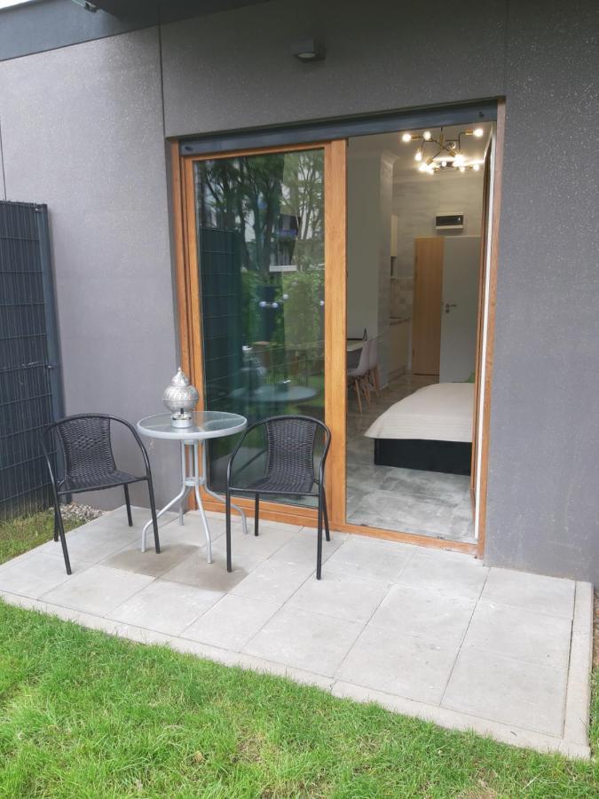 Na Grobli 20 Apartament Z Ogrodkiem ヴロツワフ エクステリア 写真