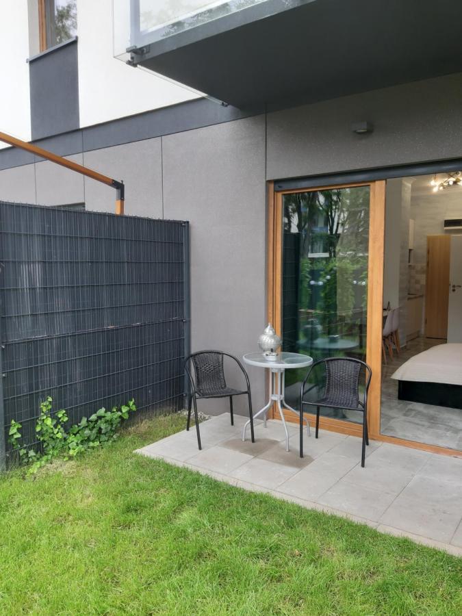 Na Grobli 20 Apartament Z Ogrodkiem ヴロツワフ エクステリア 写真